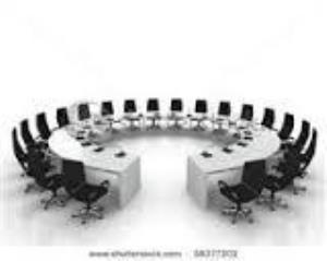 جلسه اول کوریکولوم در روز 14/7/95 تشکیل شد.