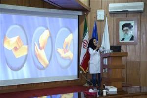  کلاس آموزشی و کارگاهی "بهداشت دست ، دانستنی هایی در مورد پدیکلوز (شپش سر) ، روش کار در اتاق عمل" 