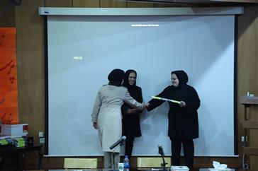 مراسم بزرگداشت روز پرستار روز پنجشنبه بیستم دیماه 97 در آمفی تئاتر دانشکده دندانپزشکی برگزار شد.