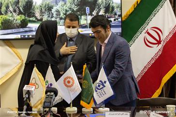 جلسه امضاء تفاهم نامه همکاری دانشکده دندانپزشکی با سازمان بهزیستی استان ، آستان قدس رضوی ، جمعیت خیریه نوبر ، موسسه خیریه صفا مهر